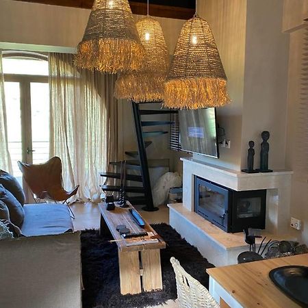 Luxurious Maisonette In The Countryside With A Pool Kalawrita Zewnętrze zdjęcie